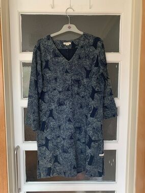 bookhou x roots tunic